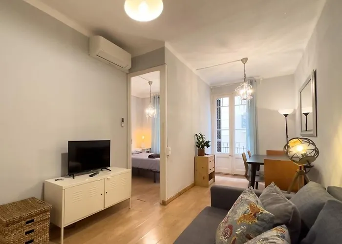 Ferienwohnung Fuer 3 Personen Ca 40 Qm In Barcelona-Gracia, Costa Brava Costa Del Maresme