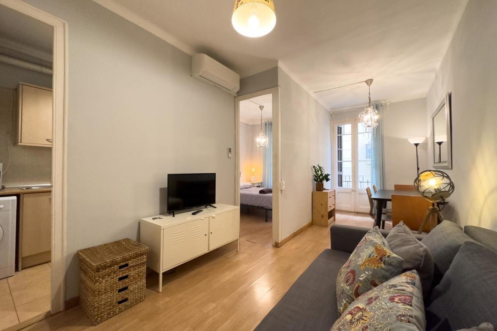 Fuer 3 Personen Ca 40 Qm In Barcelona-gracia, Costa Brava Costa Del Maresme Barcelona